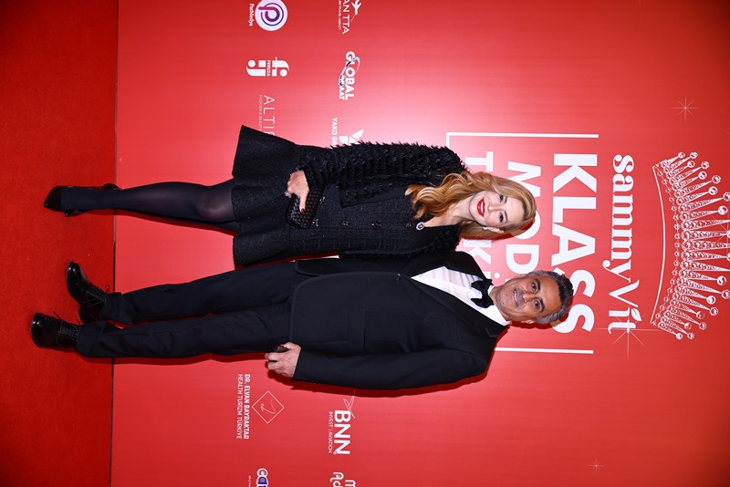 Sammyvit Klass Model Türkiye 2025 :  Ünlü �simler K�rm�z� Hal� ��kl���yla Oscar Gecesini Aratmad�